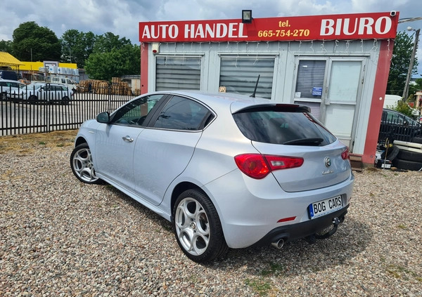 Alfa Romeo Giulietta cena 29900 przebieg: 252953, rok produkcji 2015 z Recz małe 232